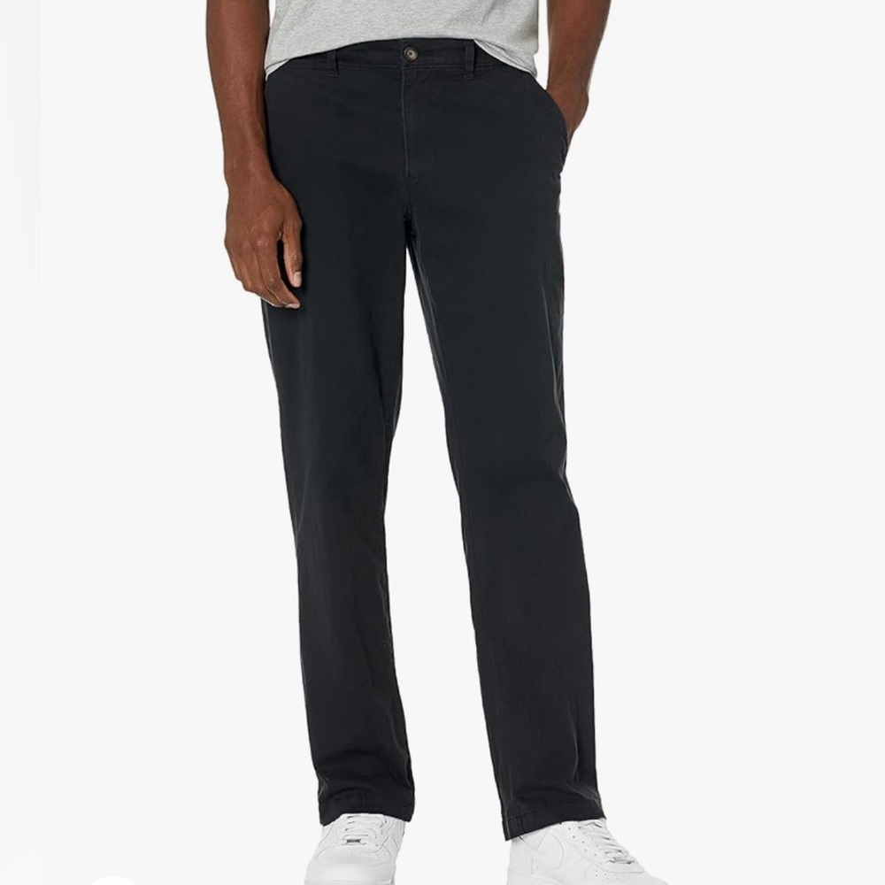 Amazon Essentials Men's Classic-Fit Casual Stretch Chino Pant 42W 32L